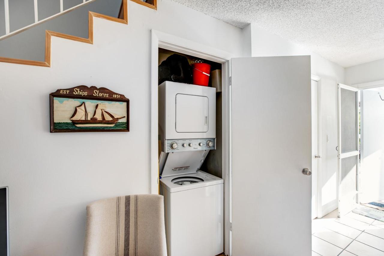 Kawama Yacht Club A4 *