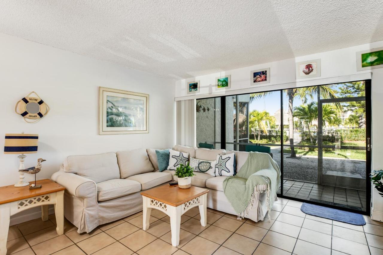 Kawama Yacht Club A4 Key Largo